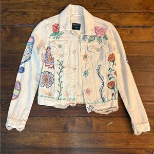 Abercrombie and Fitch pale hand drawn floral denim jacket size XS